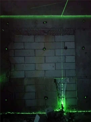 度維12線激光水平儀DV360 裝潢工程打點(diǎn)必備的升級(jí)紅光利器